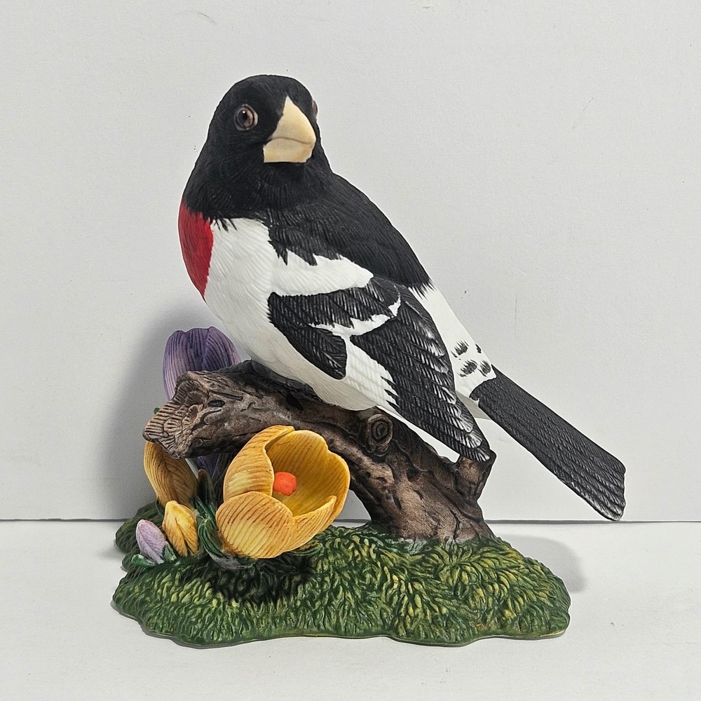 Lenox Garden Bird Collection Rose-breasted Grosbeak Fine Porcelain Figurine 1991